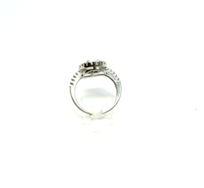 anello donna argento e agata bianca con zirconi