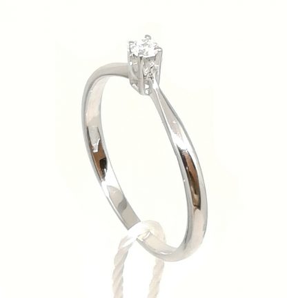 ansdafne.2 (1)anello solitario in oro bianco e diamanti pg gioielli